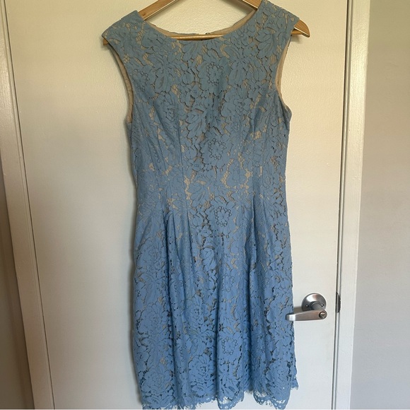 Vince Camuto Light Blue Lace Dress Size 8 - Picture 2 of 7